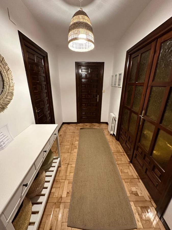 Appartamento Apartamento Plaza Del Rey Santillana del Mar Esterno foto