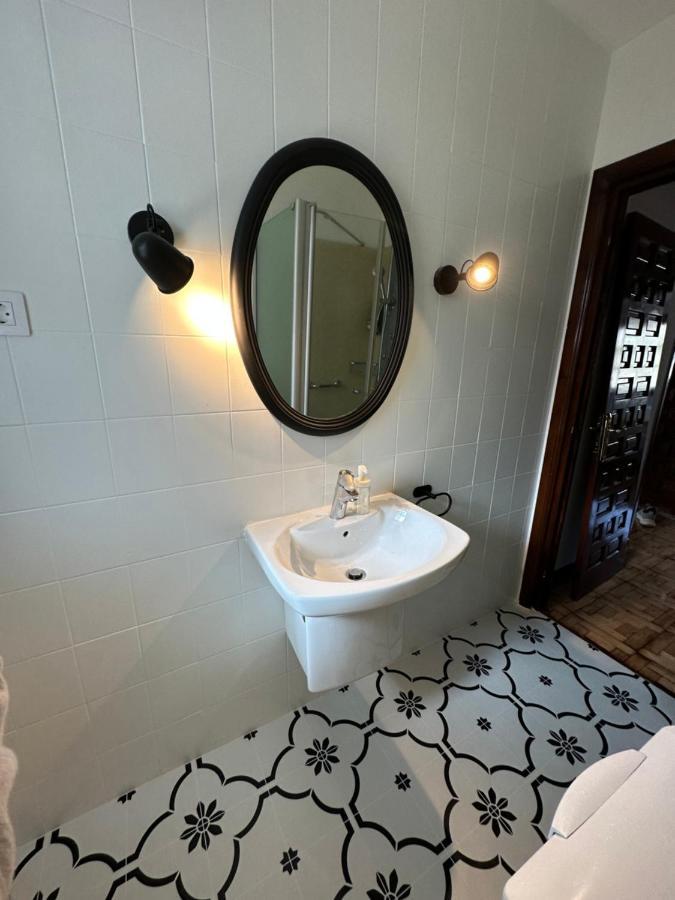 Appartamento Apartamento Plaza Del Rey Santillana del Mar Esterno foto